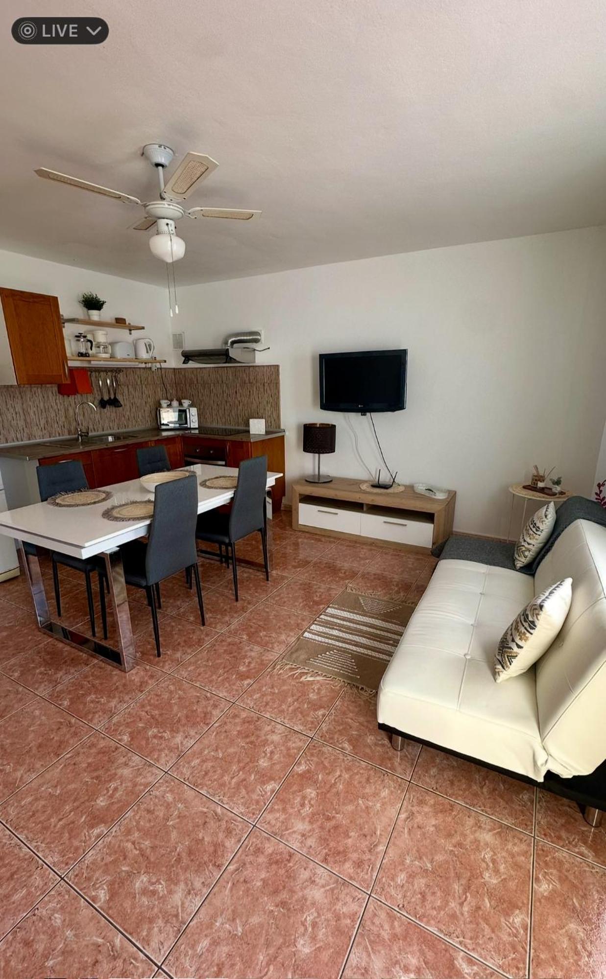 Apartamento La Dehesa Uga Екстериор снимка