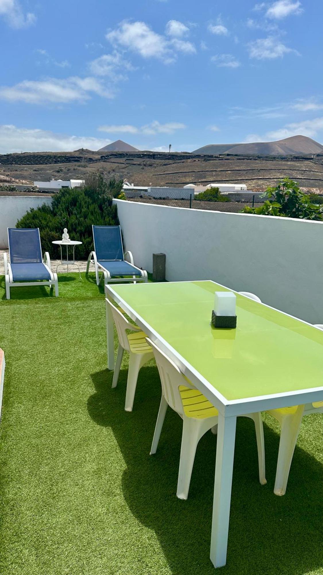 Apartamento La Dehesa Uga Екстериор снимка
